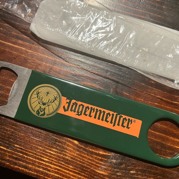 Jager Jagermeister bottle opener deer and beer green orange - Picture 2 of 6
